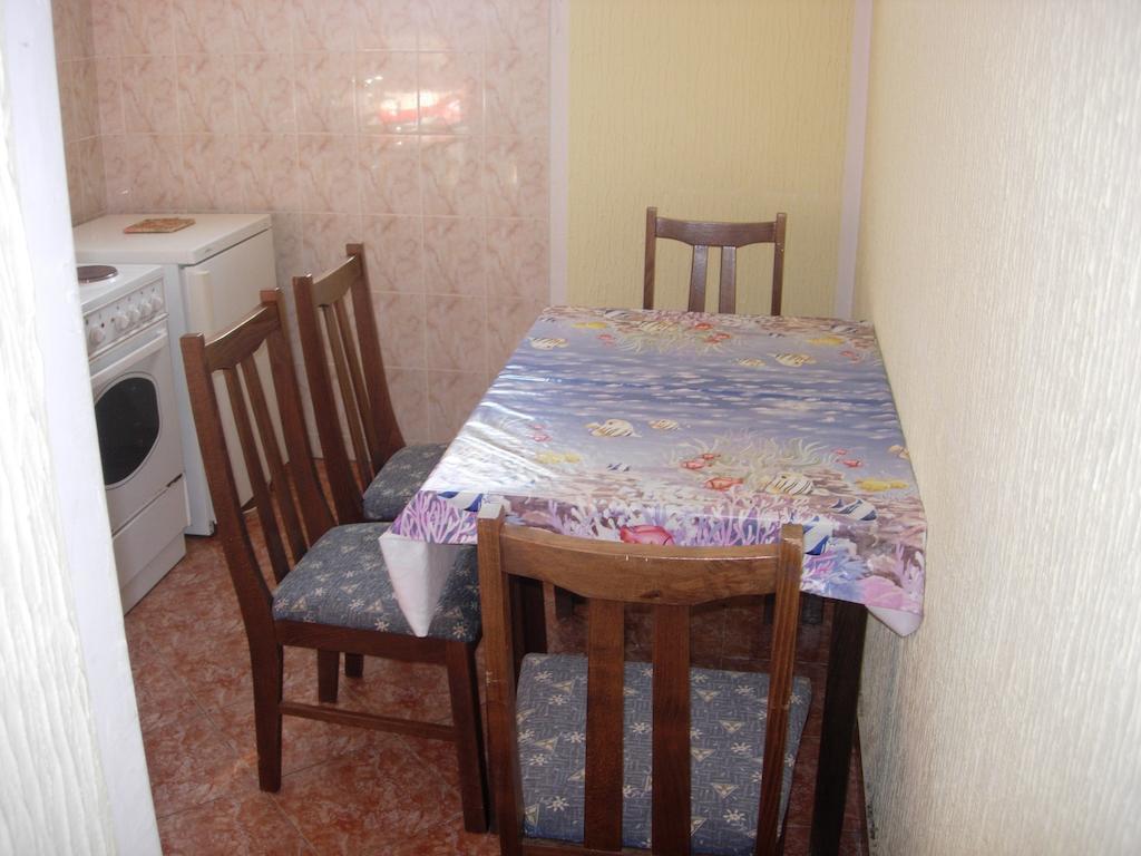 Rooms & Apartments Anka Bar Quarto foto